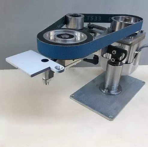 762x25MM 0.55 kW 30M/S Bandschleifmaschine Vertikale Horizontale Bürstenlose Bandmaschine Polierer 762x25MM 0.55 kW 30M/S Bandschleifmaschine Vertikale Horizontale Bürstenlose Bandmaschine Polierer