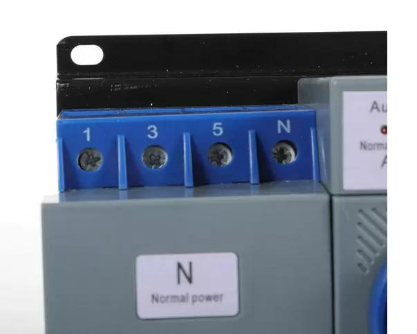 Automatischer Umschalter 6-63A 4P Dual Power Automatischer Übertragungsschalter