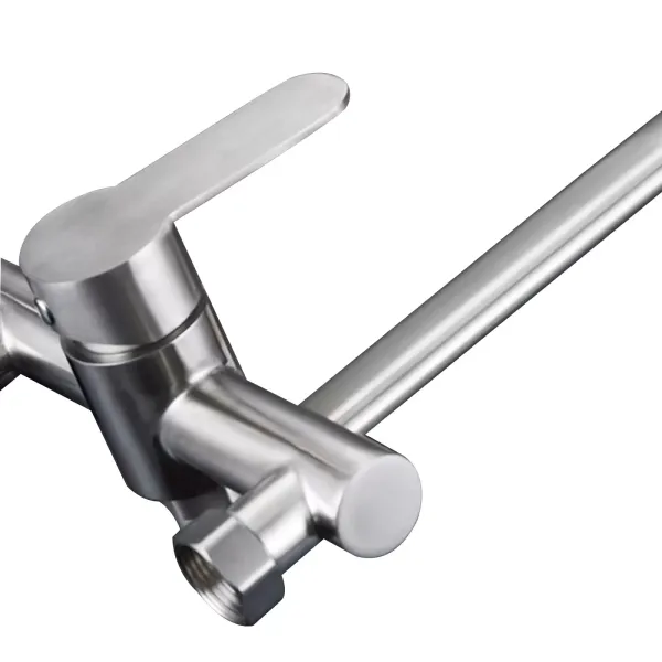 360° Drehbare Wandarmatur Küchenarmatur aus Edelstahl 304 Wand-Mischbatterie Single Lever Mixer Tap für Küchen