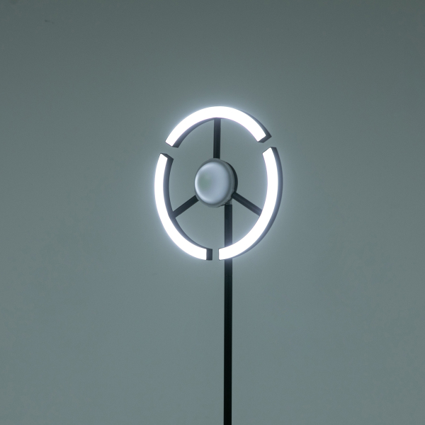 CNCEST LED Stehleuchte, Farbwechselnde Eckleuchte, Stehleuchte mit Fernbedienung