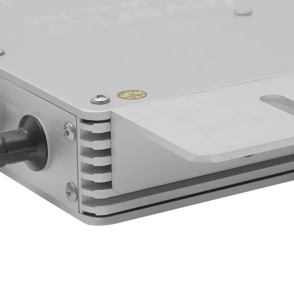 700W Micro Inverter Solar Grid Tie Microinverter IP65 230V Automatische Identifikations-Wechselrichter
