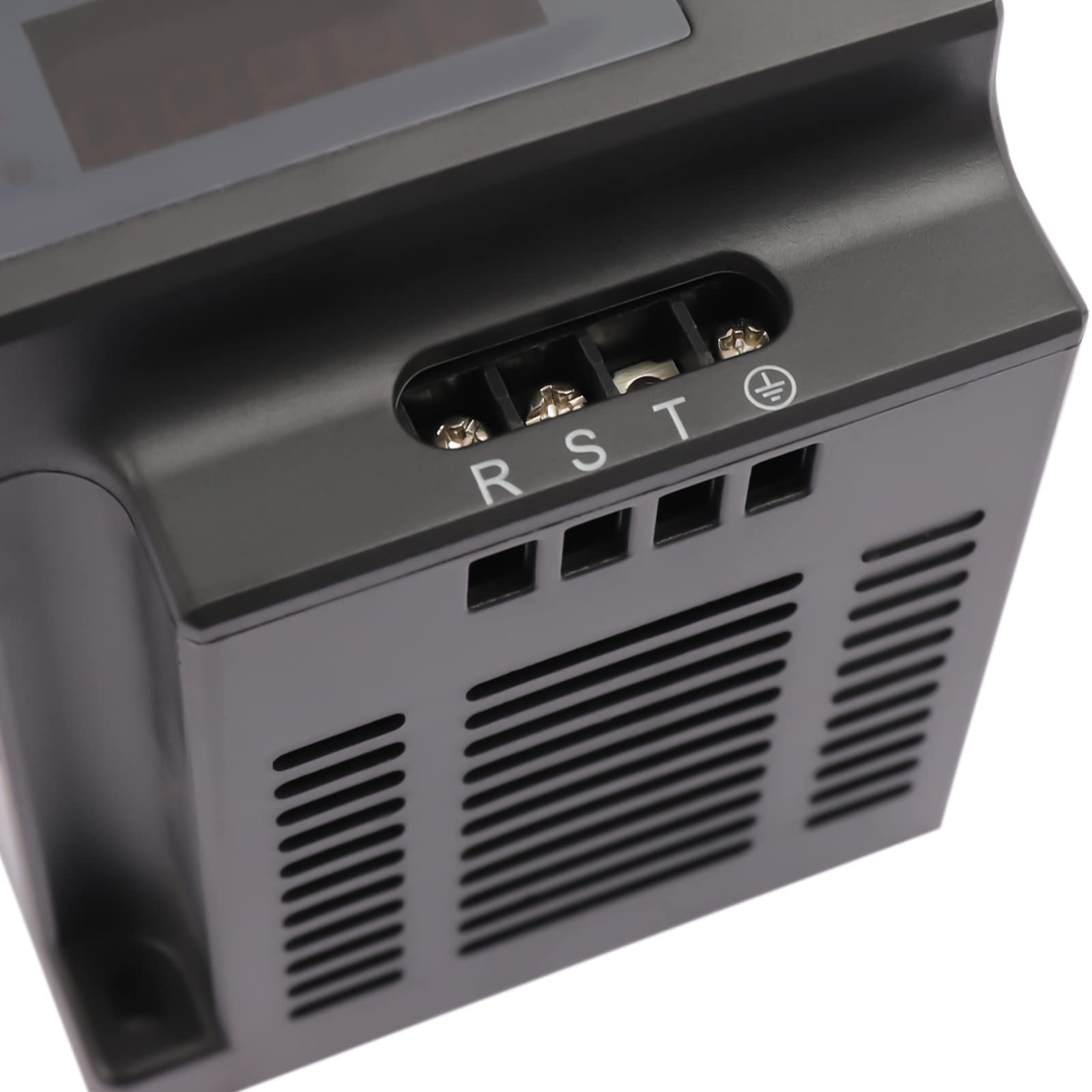220V- AC Einphasen-Frequenzumrichter Geregelte Wechselrichter für Spindelmotor-Geschwindigkeitssteuerung-Einphasiger Eingang